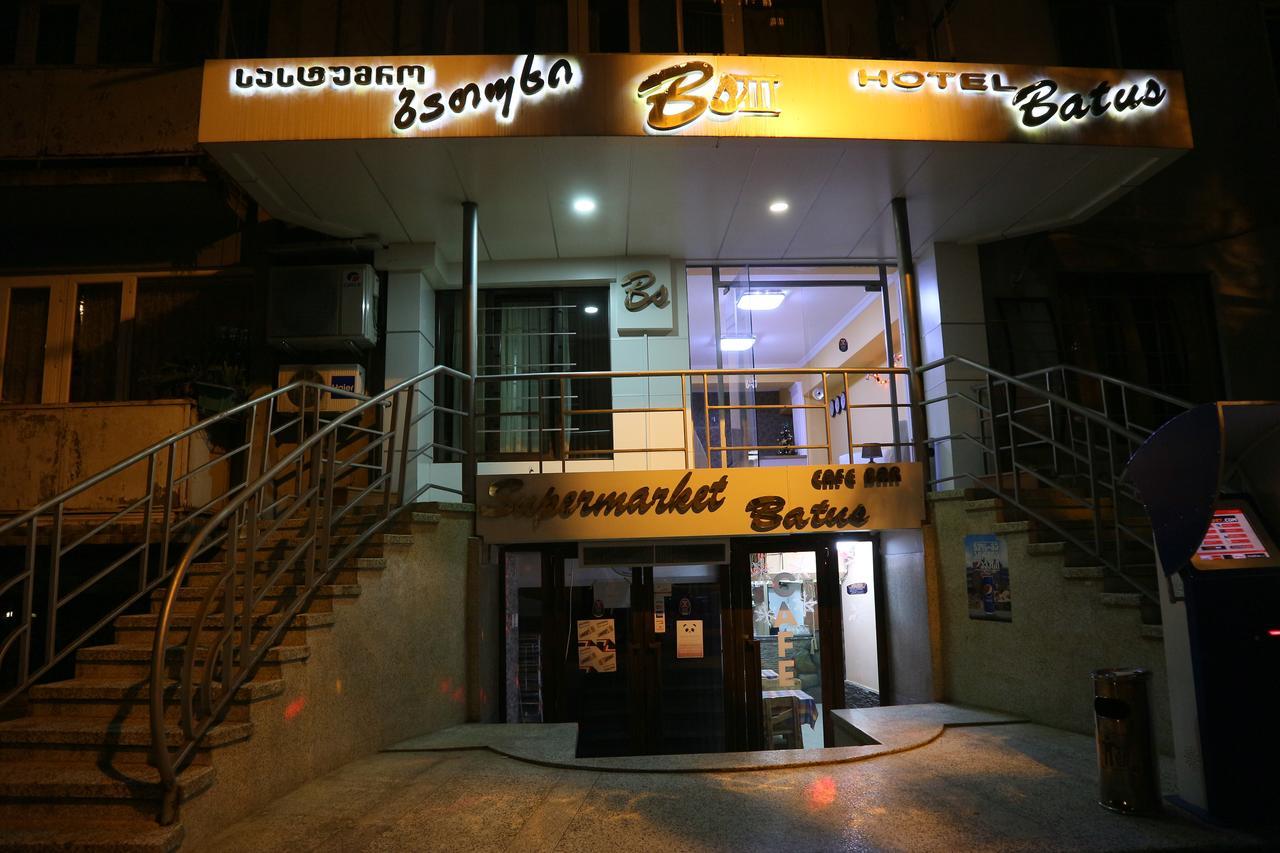 Batusihotel Батумі Екстер'єр фото