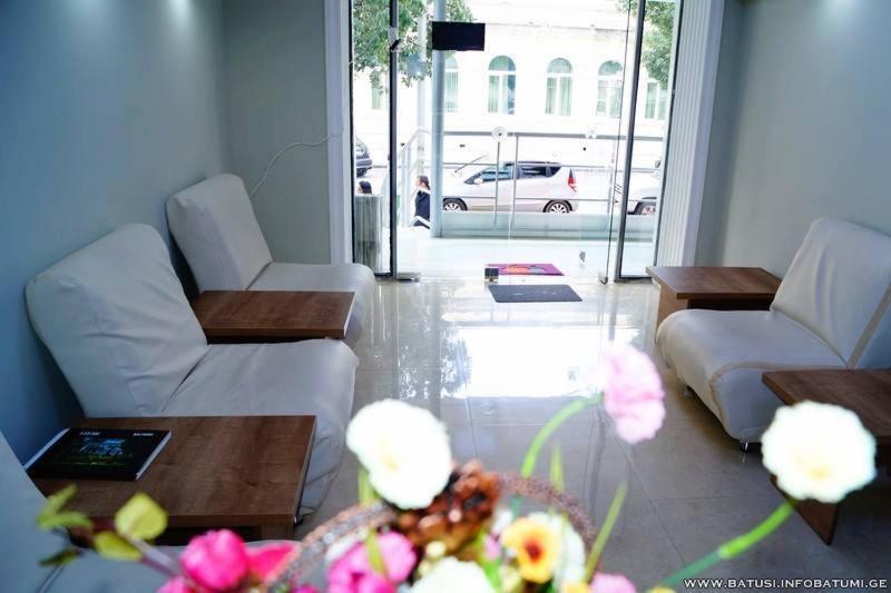 Batusihotel Батумі Екстер'єр фото